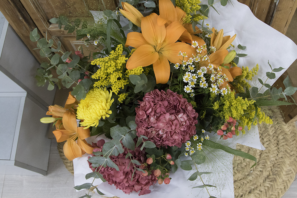 Ramo flores frescas super
